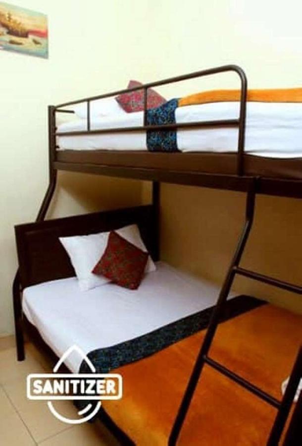Unique Guesthouse Bandung Dış mekan fotoğraf